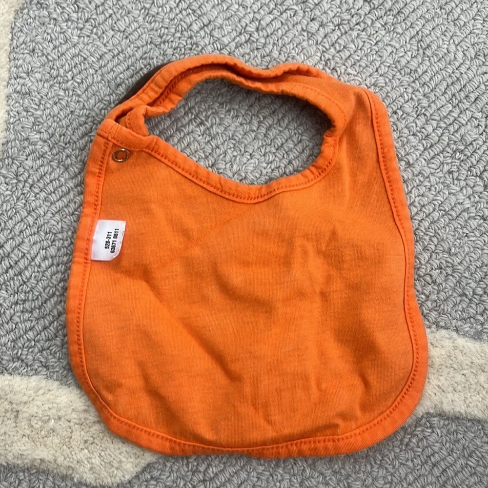 BABY HALLOWEEN BIB